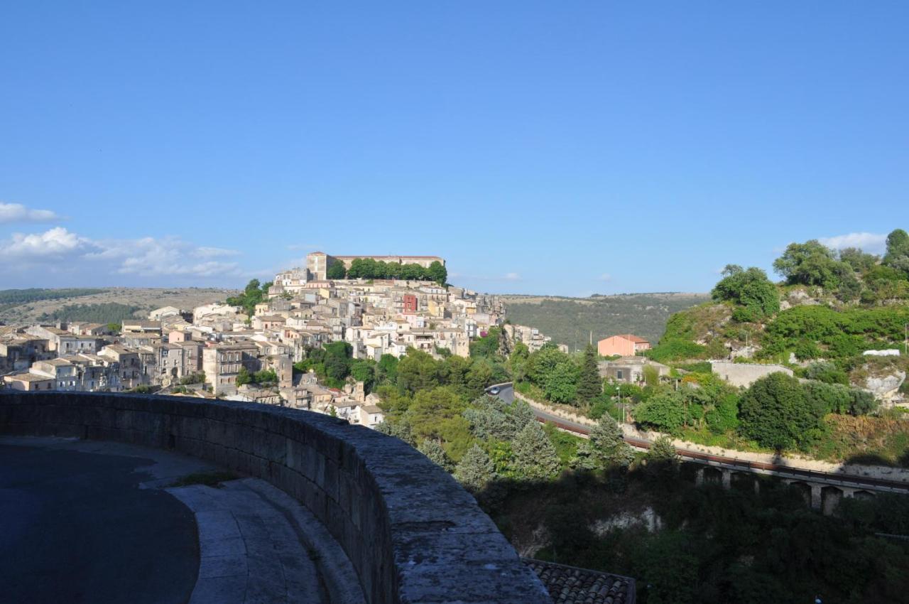 Udammusu34 Villa Ragusa Exteriör bild