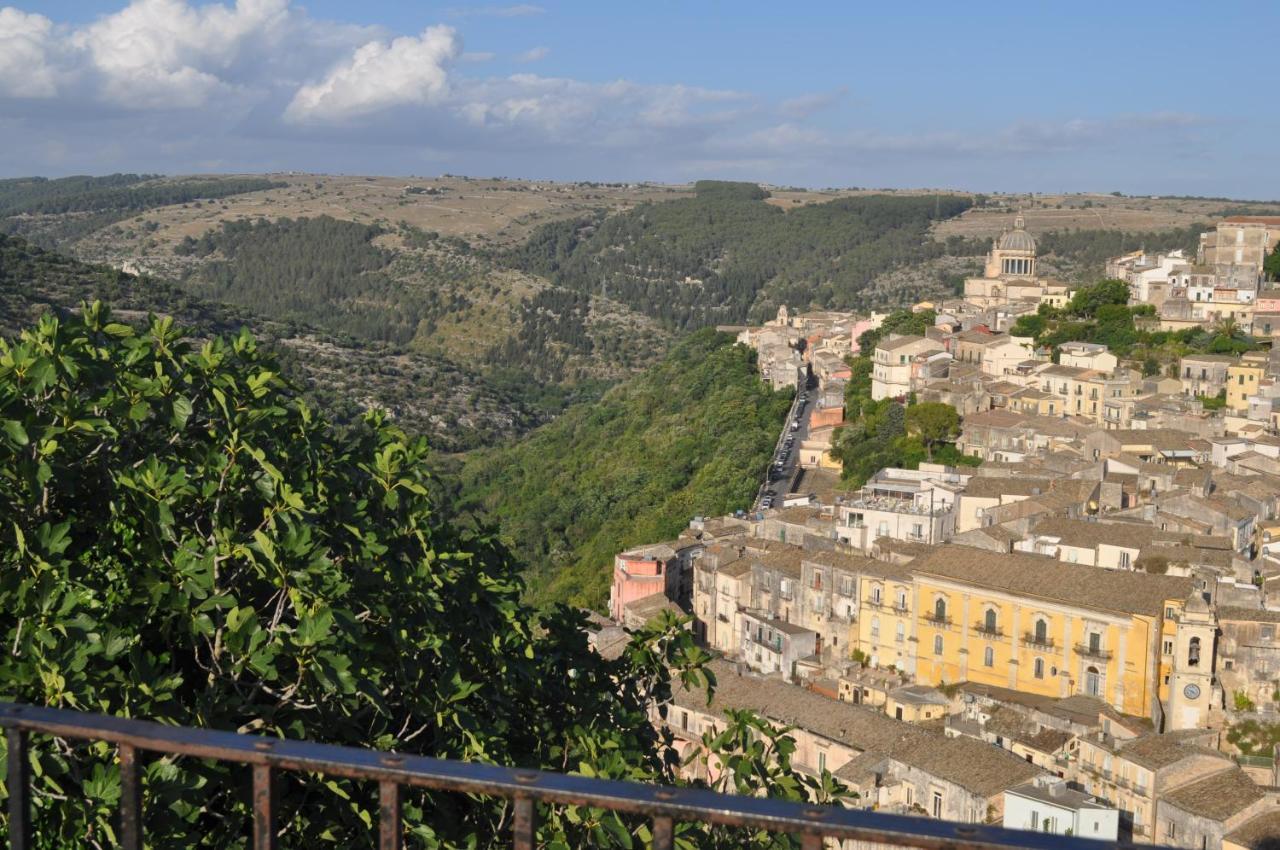 Udammusu34 Villa Ragusa Exteriör bild